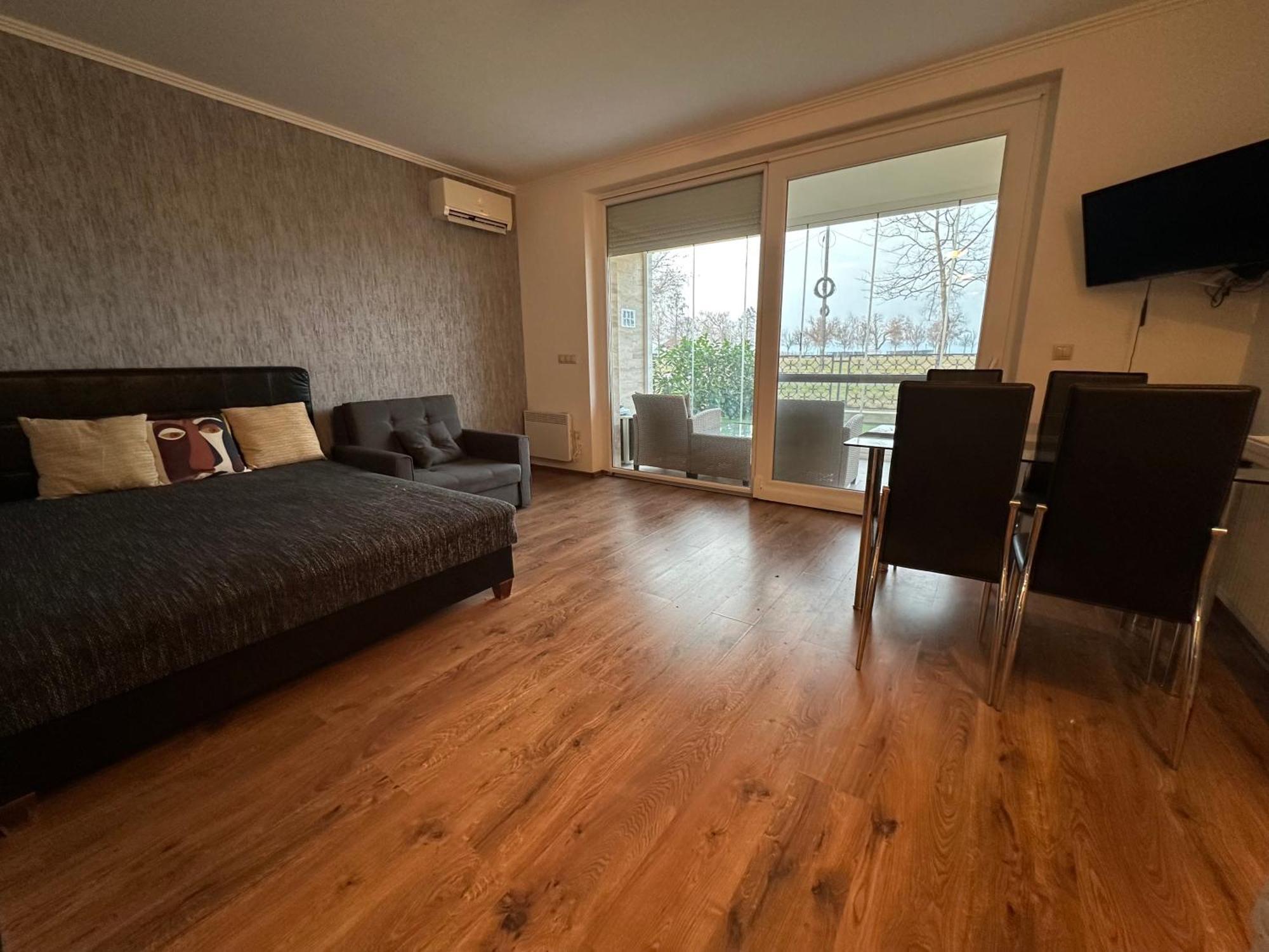 Piano Balaton Apartment Zamárdi Exteriér fotografie